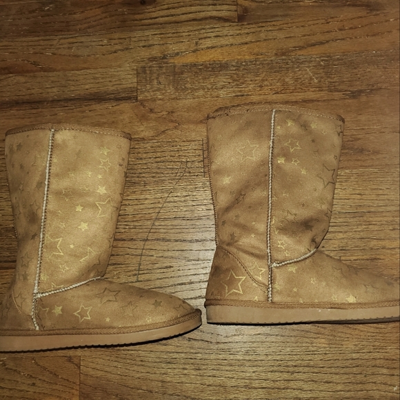 Airwalk Tan Star Cozy Girls Boot - Picture 4 of 11